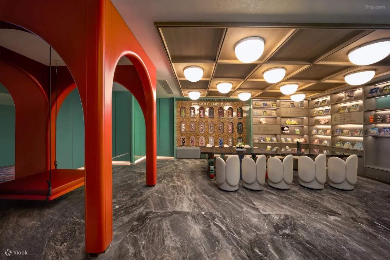 [우이광장 인근] 창사 우이광장 IFS 국제금융센터 야치 호텔(플래그십 스토어) 숙박 패키지